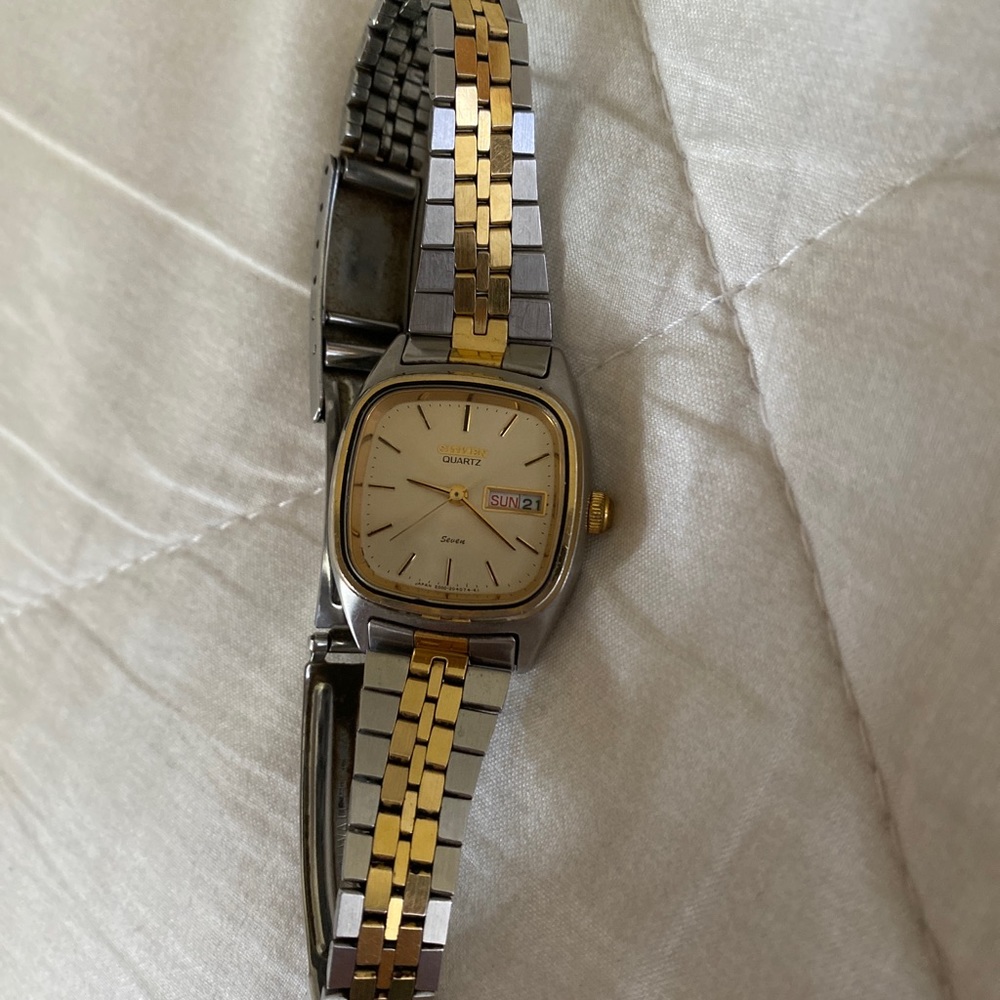 Citizen brand watch